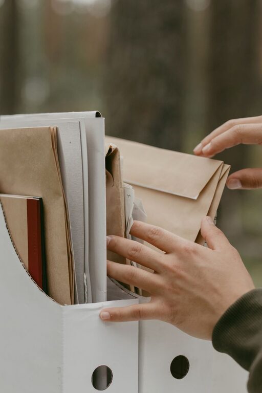 Simple Ways to Reduce Household Paper Clutter